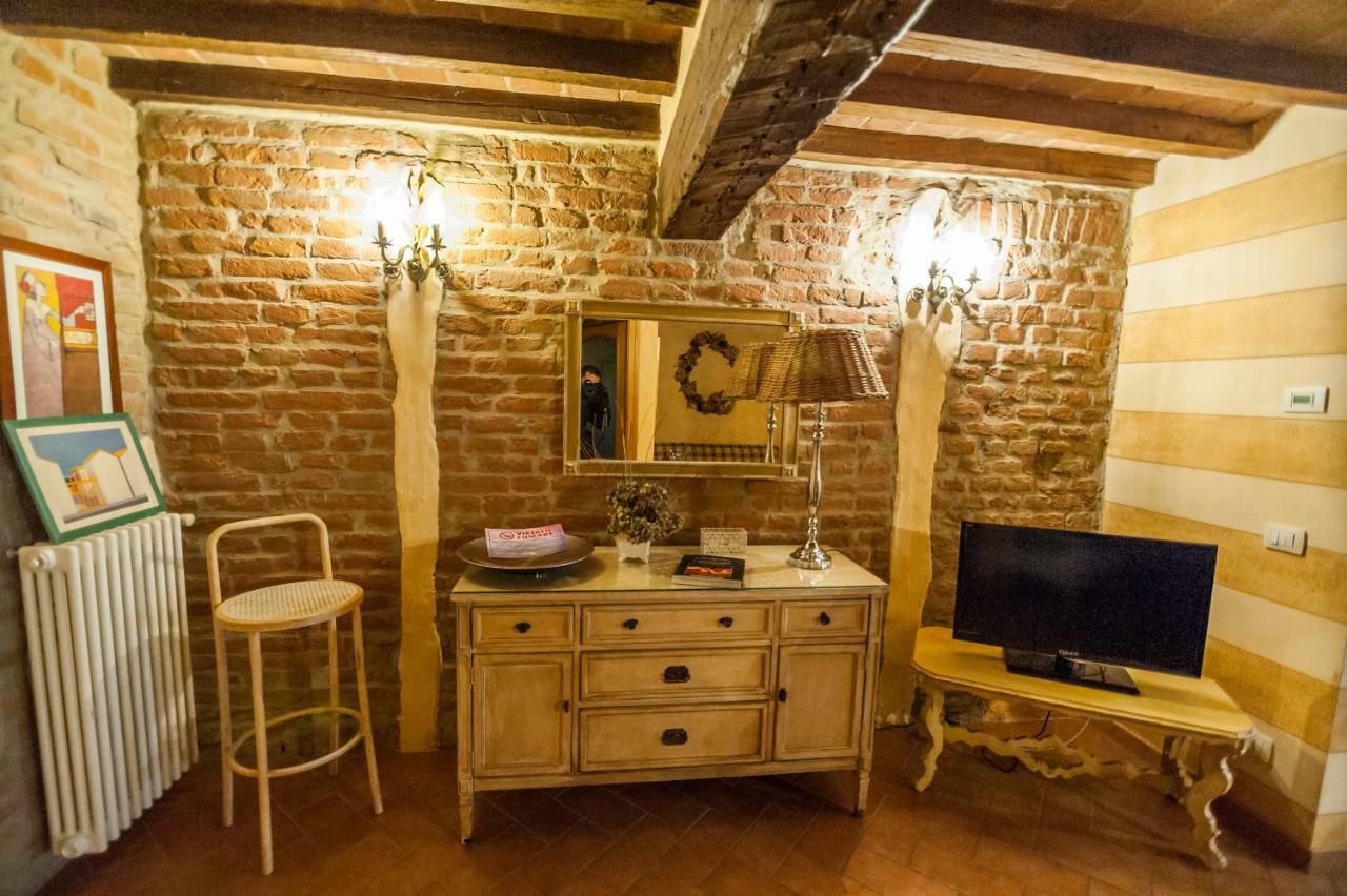 Agriturismo Corte Ghiara Hotel Fontanellato Luaran gambar