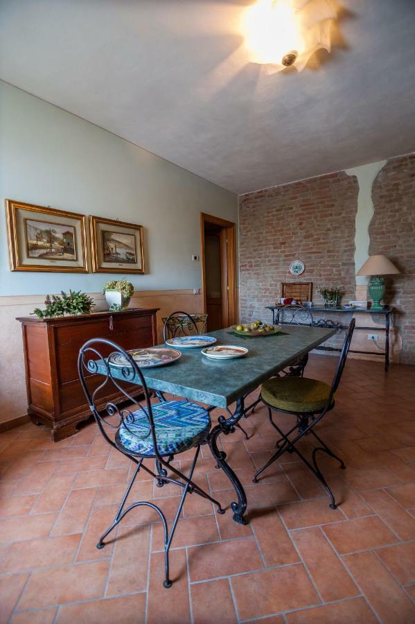 Agriturismo Corte Ghiara Hotel Fontanellato Luaran gambar